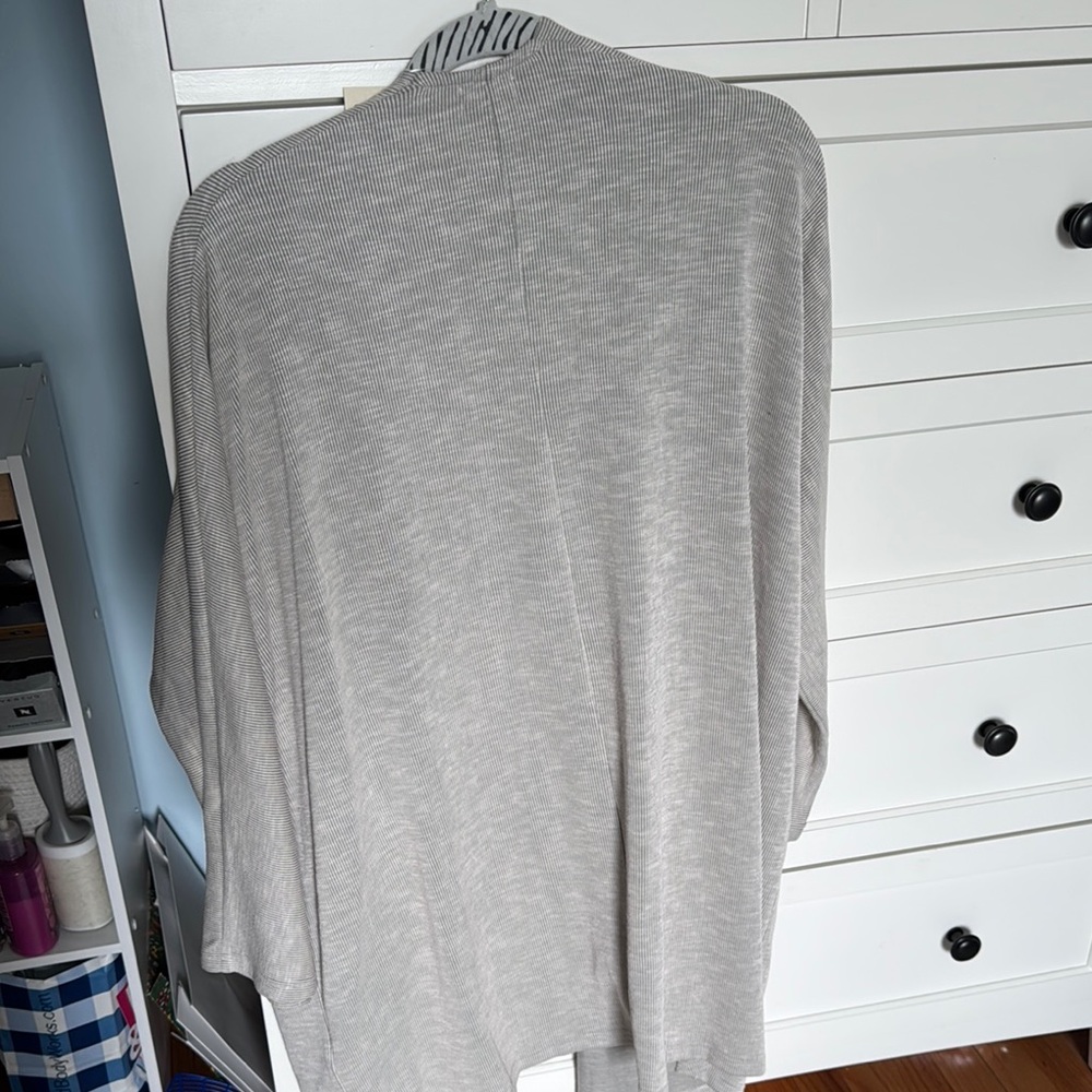 Gray Open-Front Women's Sweater - Picture 3 of 3
